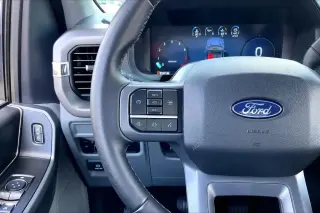 Ford F-150 2025 4x4 XLT 4 puertas SuperCrew 5.5 pies SB