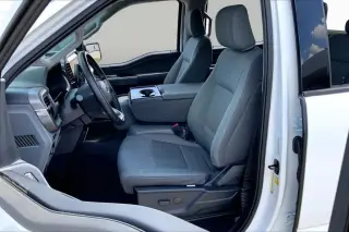 Ford F-150 2025 4x4 XLT 4 puertas SuperCrew 5.5 pies SB