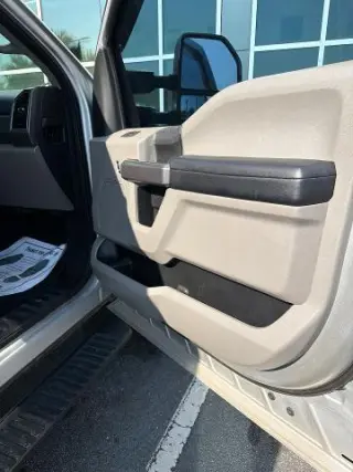 Ford F-250 Super Duty 2019 4x4 XLT Cabina Doble 4 puertas 8 pies LB Pickup