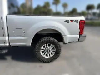 Ford F-250 Super Duty 2019 4x4 XLT Cabina Doble 4 puertas 8 pies LB Pickup