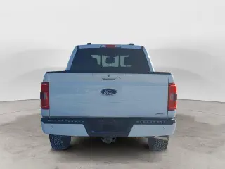 Ford F-150 2023 4x4 XLT 4 puertas SuperCrew 5.5 pies. SB