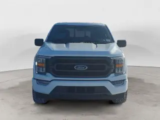 Ford F-150 2023 4x4 XLT 4 puertas SuperCrew 5.5 pies. SB