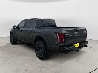 Ford F-150 2019 4x4 Raptor 4 puertas SuperCrew 5.5 pies. Caja corta