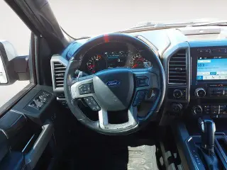 Ford F-150 2019 4x4 Raptor 4 puertas SuperCrew 5.5 pies. Caja corta