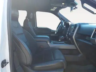 Ford F-150 2019 4x4 Raptor 4 puertas SuperCrew 5.5 pies. Caja corta