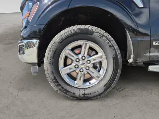 Ford F-150 2024 4x4 XLT 4 puertas SuperCrew 5.5 pies. SB