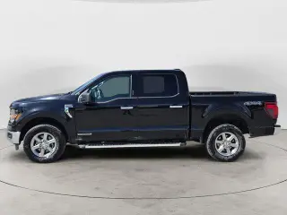 Ford F-150 2024 4x4 XLT 4 puertas SuperCrew 5.5 pies. SB