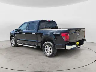 Ford F-150 2024 4x4 XLT 4 puertas SuperCrew 5.5 pies. SB