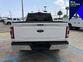 Ford F-150 2022 4x4 Lariat 4 puertas SuperCrew 5.5 pies. SB