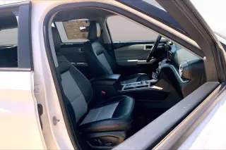 Ford Explorer 2022 XLT 4 puertas SUV