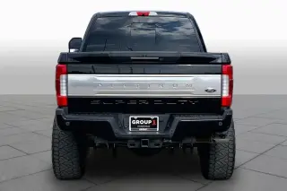 Ford F-250 Super Duty 2017 4x4 Platinum 4 puertas Cabina Crew 8 pies LB Pickup