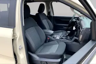 Ford Ranger 2025 4x4 XLT 4 puertas SuperCrew 5.0 pies SB