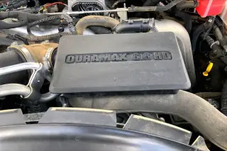 Chevrolet Silverado 2500HD 2024 4x4 Custom 4 puertas Cabina Crew SB
