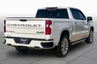 Chevrolet Silverado 1500 Limited 2022 4x4 High Country 4 puertas Cabina doble 5.8 pies. Caja corta