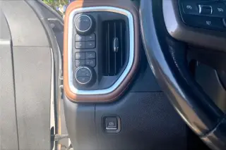 Chevrolet Silverado 1500 Limited 2022 4x4 High Country 4 puertas Cabina doble 5.8 pies. Caja corta