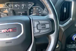 GMC Sierra 1500 2021 4x4 AT4 4 puertas Cabina Crew 5.8 ft. SB