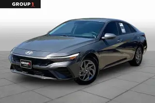 Hyundai ELANTRA 2024 SEL 4 puertas Sedan