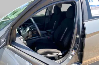 Hyundai ELANTRA 2024 SEL 4 puertas Sedan