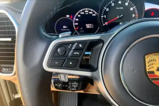 Porsche Cayenne 2022 AWD 4 puertas SUV