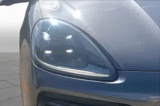Porsche Cayenne 2022 AWD 4 puertas SUV