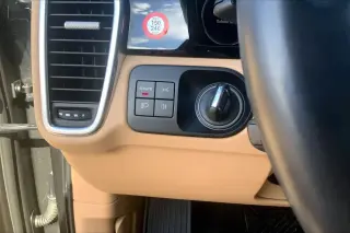 Porsche Cayenne 2022 AWD 4 puertas SUV