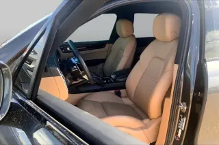 Porsche Cayenne 2022 AWD 4 puertas SUV