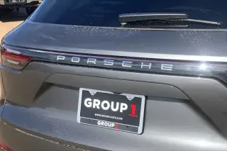 Porsche Cayenne 2022 AWD 4 puertas SUV