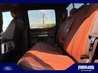 Ford F-250 Super Duty 2021 4x4 King Ranch 4 puertas Cabina Crew 6.8 pies. Pickup SB