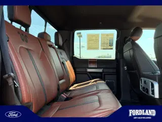 Ford F-250 Super Duty 2021 4x4 King Ranch 4 puertas Cabina Crew 6.8 pies. Pickup SB