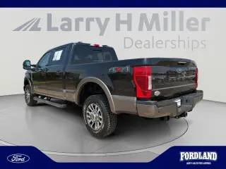 Ford F-250 Super Duty 2021 4x4 King Ranch 4 puertas Cabina Crew 6.8 pies. Pickup SB