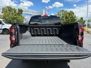 Ford Ranger 2024 4x4 Lariat 4 puertas SuperCrew 5.0 pies. SB