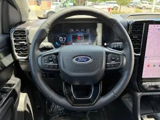 Ford Ranger 2024 4x4 Lariat 4 puertas SuperCrew 5.0 pies. SB
