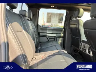Ford F-150 2018 4x4 Lariat 4 puertas SuperCrew 5.5 pies. SB