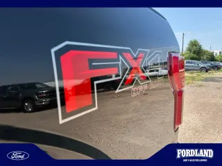 Ford F-150 2018 4x4 Lariat 4 puertas SuperCrew 5.5 pies. SB