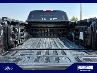 Ford F-150 2018 4x4 Lariat 4 puertas SuperCrew 5.5 pies. SB