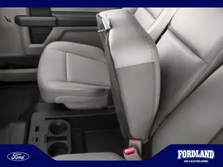 Ford F-150 2017 4x4 King Ranch 4 puertas SuperCrew 5.5 pies. SB
