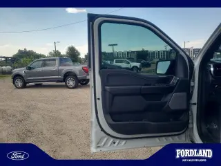 Ford F-150 2023 4x4 XLT 4dr SuperCrew 5.5 ft. SB