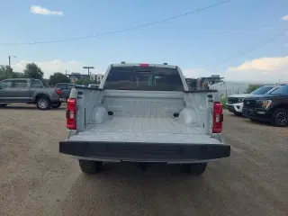 Ford F-150 2023 4x4 XLT 4dr SuperCrew 5.5 ft. SB