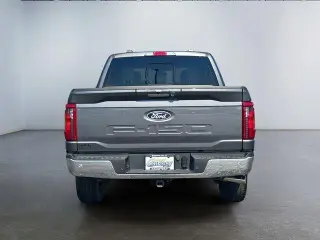 Ford F-150 2024 4x4 XLT 4 puertas SuperCrew 5.5 pies. Caja corta
