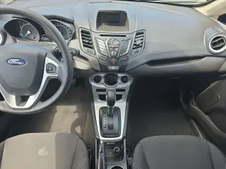 Ford Fiesta 2019 SE 4 puertas Sedán