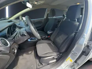 Ford Fiesta 2019 SE 4 puertas Sedán