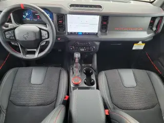 Ford Bronco 2025 4x4 Big Bend 4 puertas SUV
