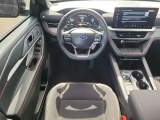 Ford Explorer 2025 ST 4 puertas SUV