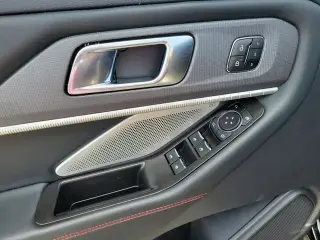 Ford Explorer 2025 ST 4 puertas SUV
