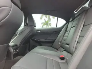 Lexus IS 350 2024 F SPORT 4 puertas Sedan