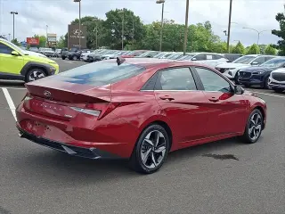 Hyundai ELANTRA 2023 Limited 4 puertas Sedan