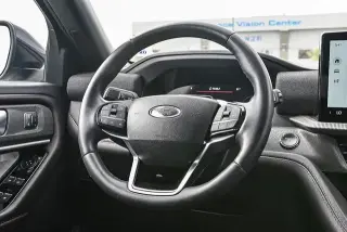 Ford Explorer 2025 AWD Platinum 4 puertas SUV