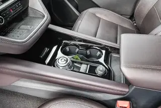 Ford Explorer 2025 AWD Platinum 4 puertas SUV
