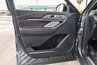 Ford Explorer 2025 AWD Platinum 4 puertas SUV