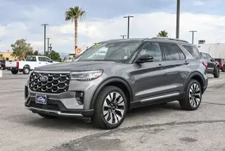 Ford Explorer 2025 AWD Platinum 4 puertas SUV
